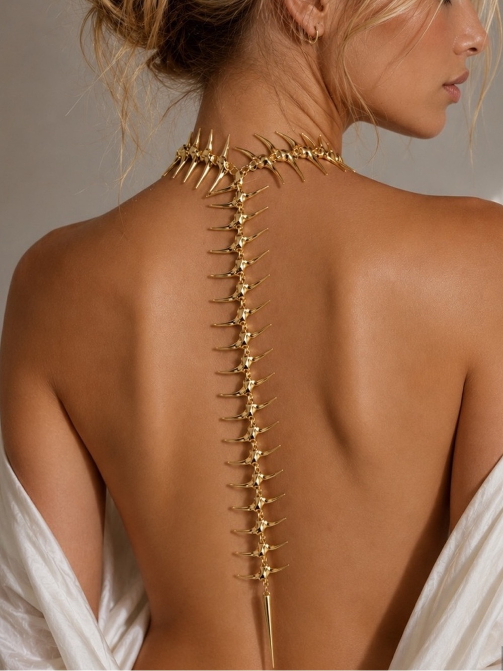 Gold Spine Back Necklace - Picture 3 of 9